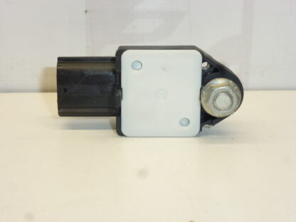 Seitenaufprallsensor Citroën C1 Peugeot 107 89831-02020 8216HY